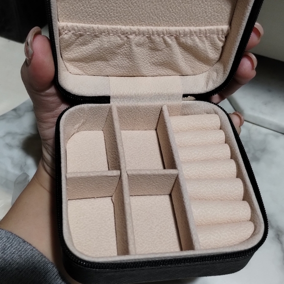 Travel Jewelry Carrier - Picture 2 of 5